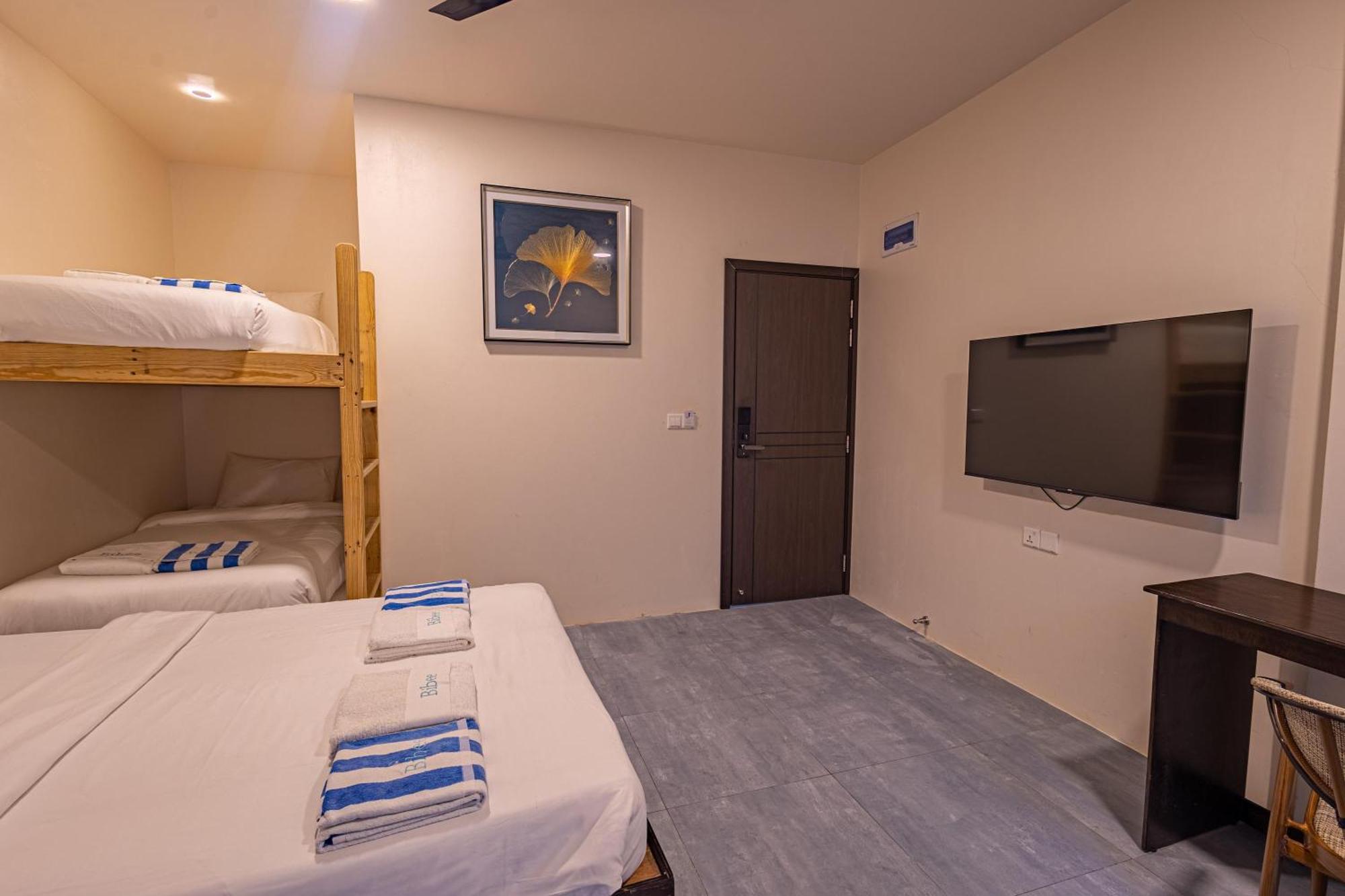 Bibee Maldives Hotel Dhiffushi Exterior photo